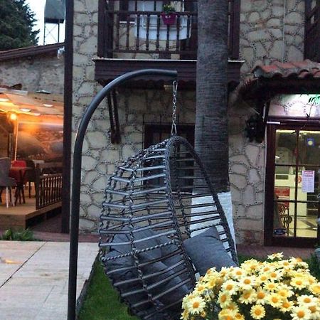 Adalis Boutique Hotel Side Exterior foto